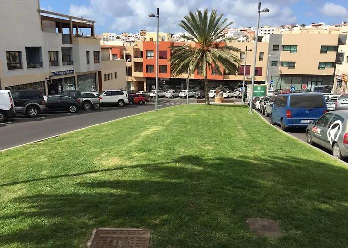 Strandnahe In Mit Garten By Interhome *